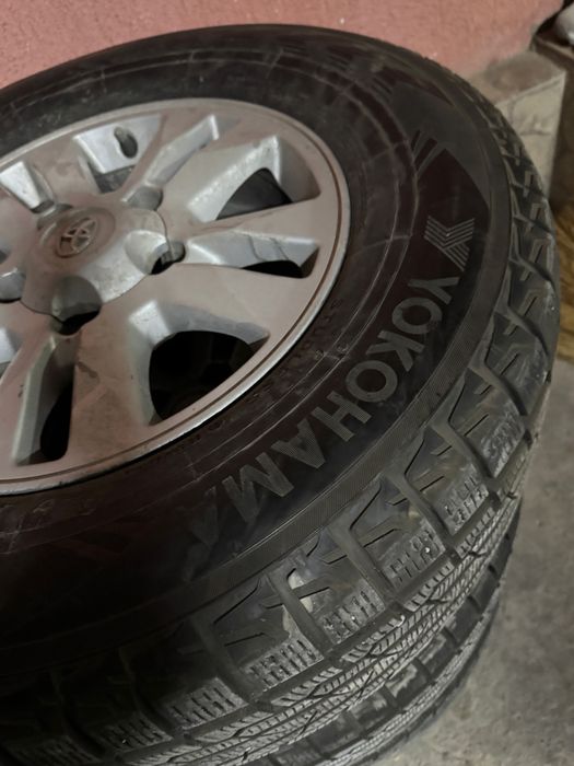 285/65/17 Yokohama комплек дисками