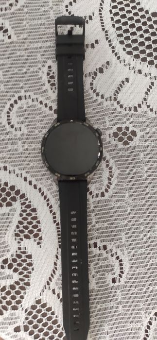 Продавам смарт часовник Huavei GT 4