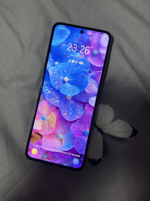 Samsung flip 4 128gb