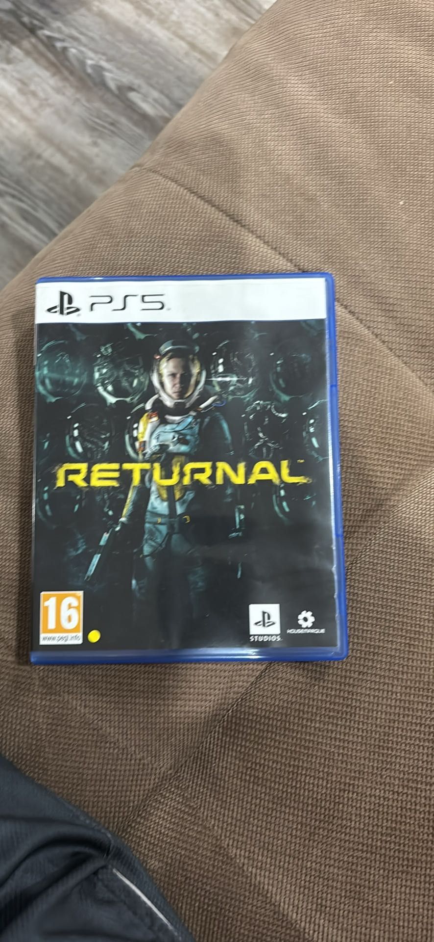 Returnal playstation 5