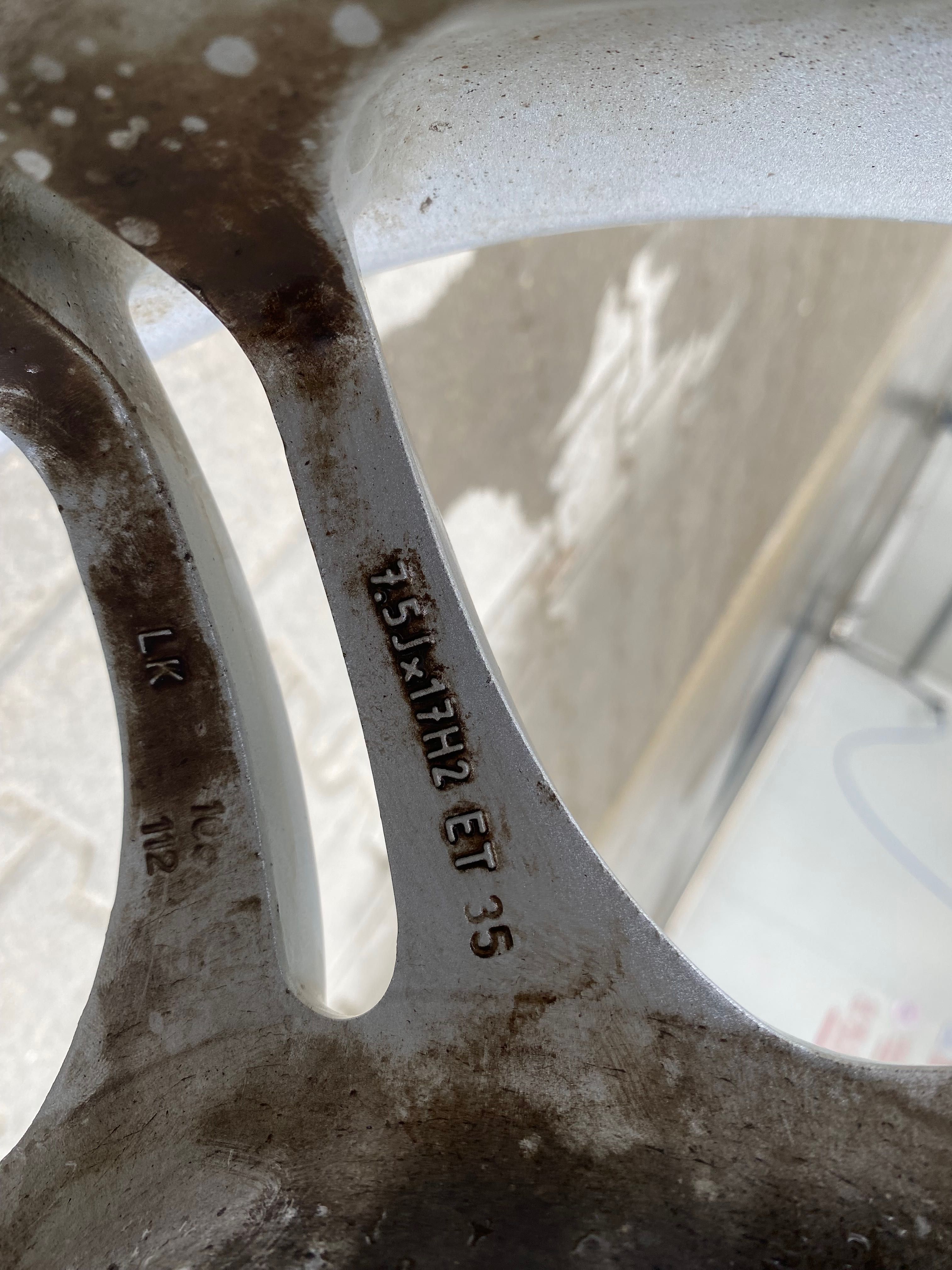 Джанти 17ки с гуми 5x112 Vw Audi Seat