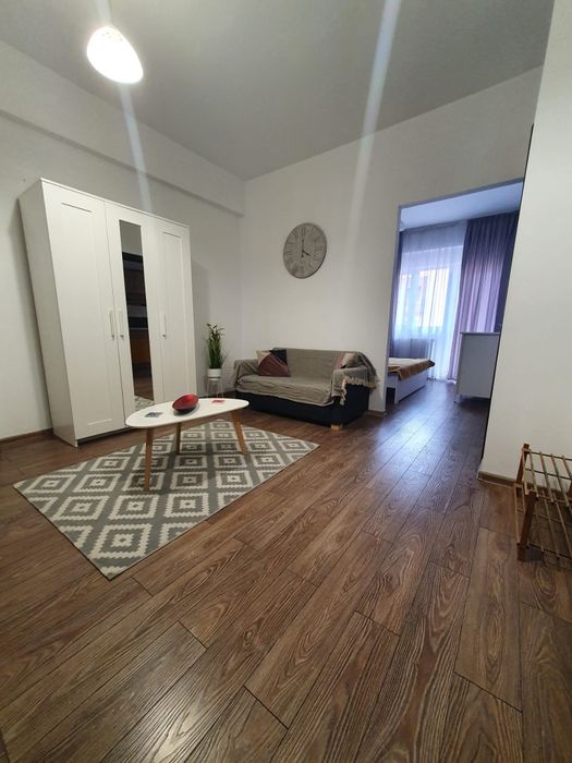 Garsoniera 40 mp, Militari Residence, str. Rezervelor Nr 54