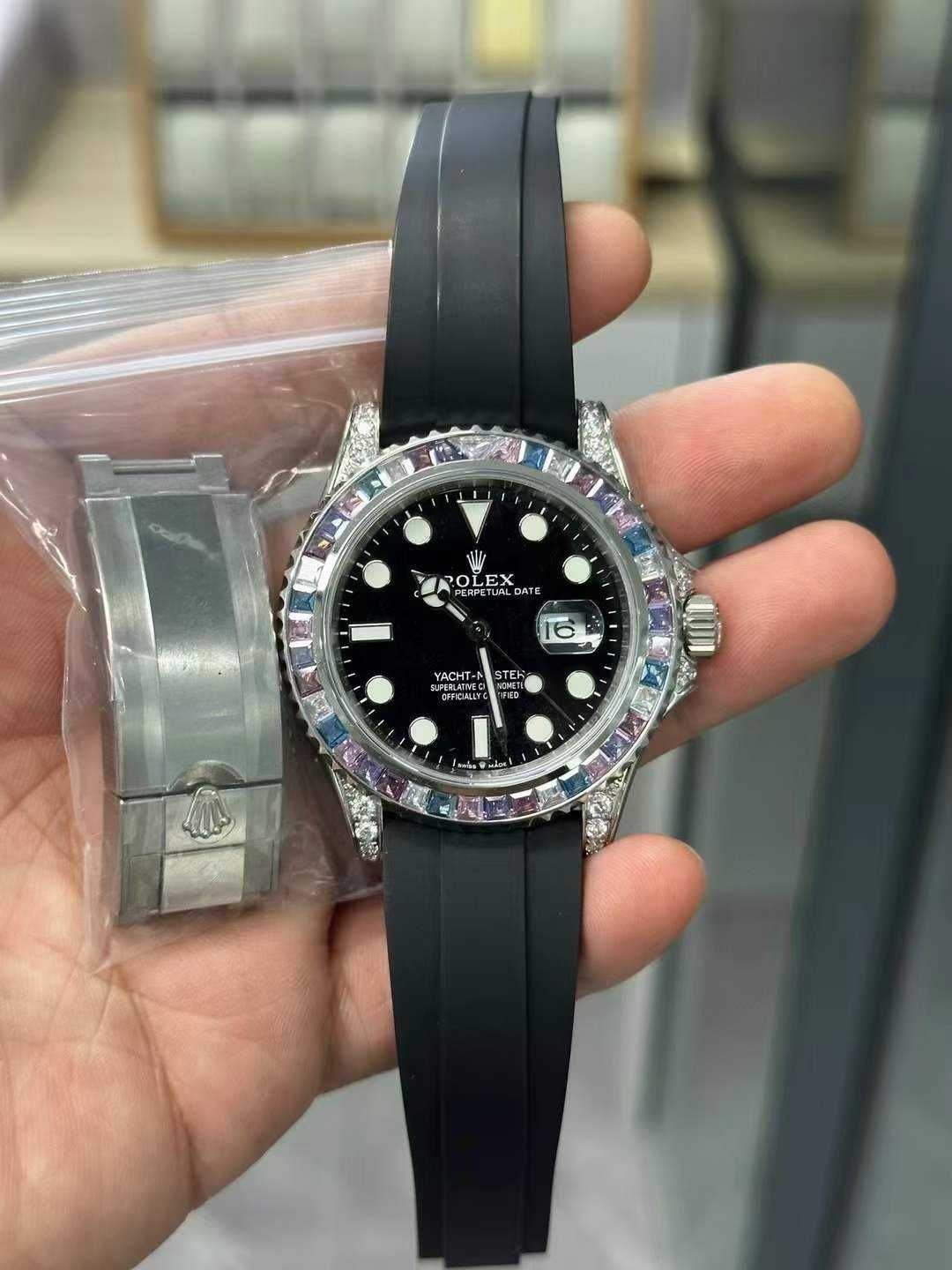 Rolex Yaxht-Master Diamond Rainbow