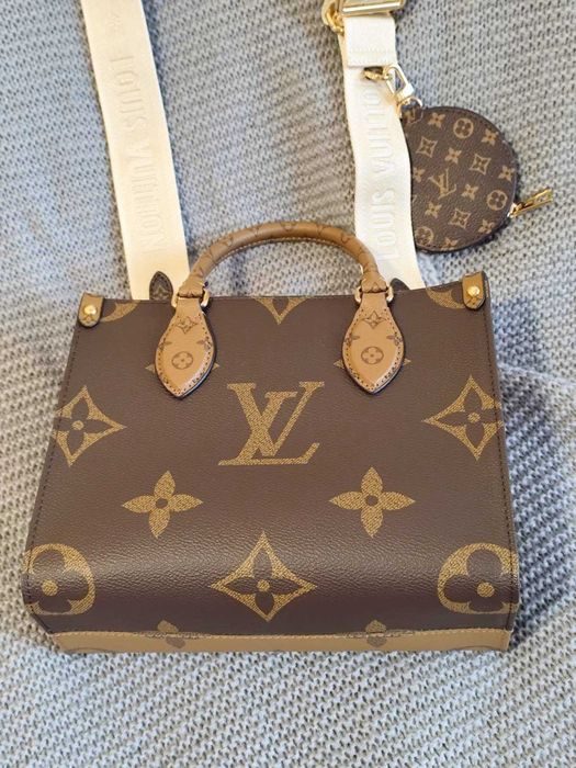 Louis Vuitton Модерна Функционална Дамска Чанта