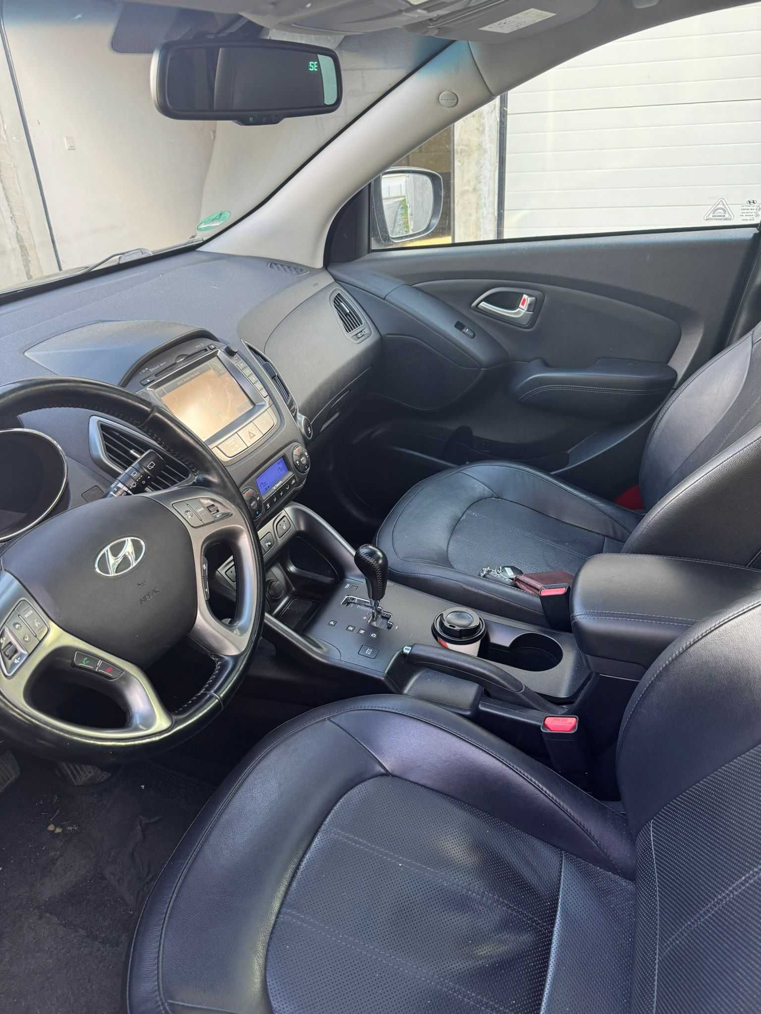 Vând Hyundai ix35
