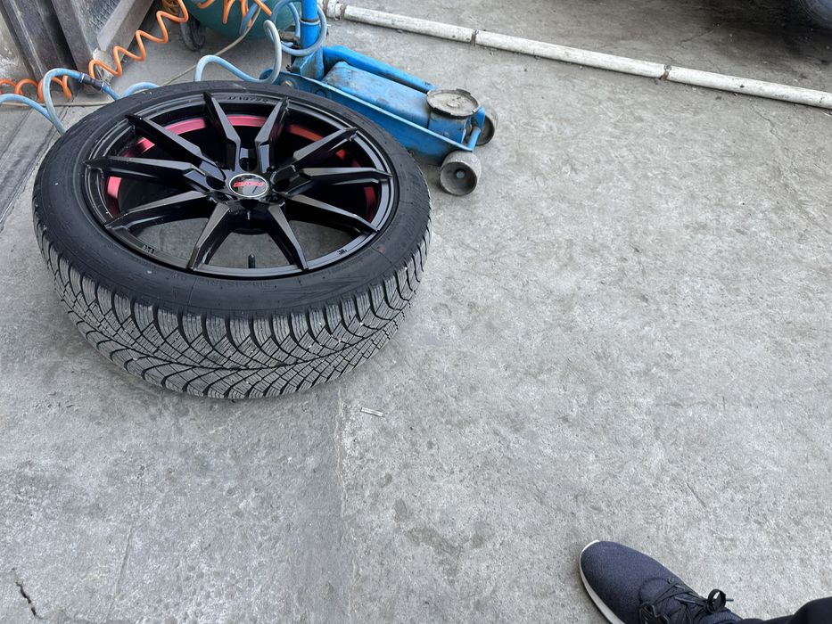 Universal diska balon 17 jentra kobalt spark