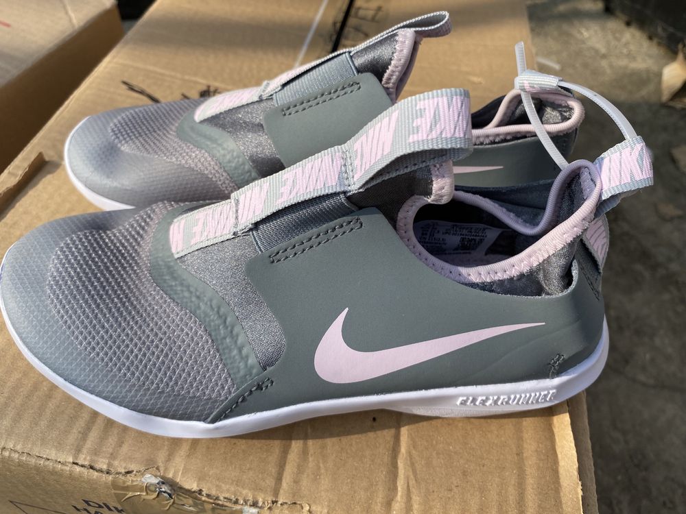 Nike Flex Runner silver/pink