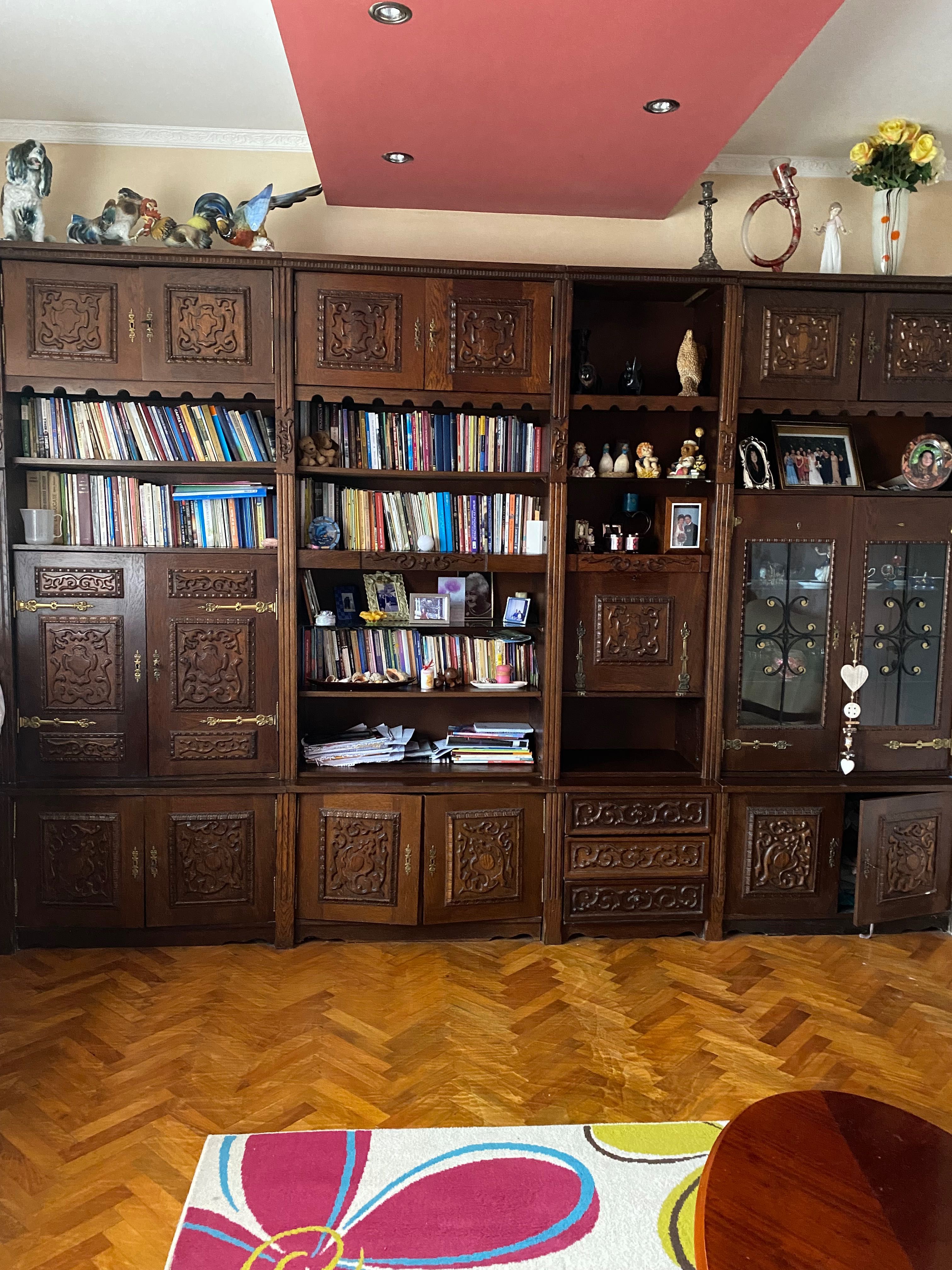 vand mobilier biblioteca