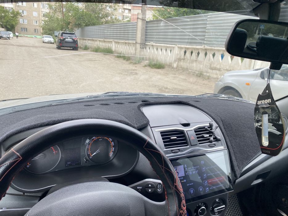 Накидка на панель карпет