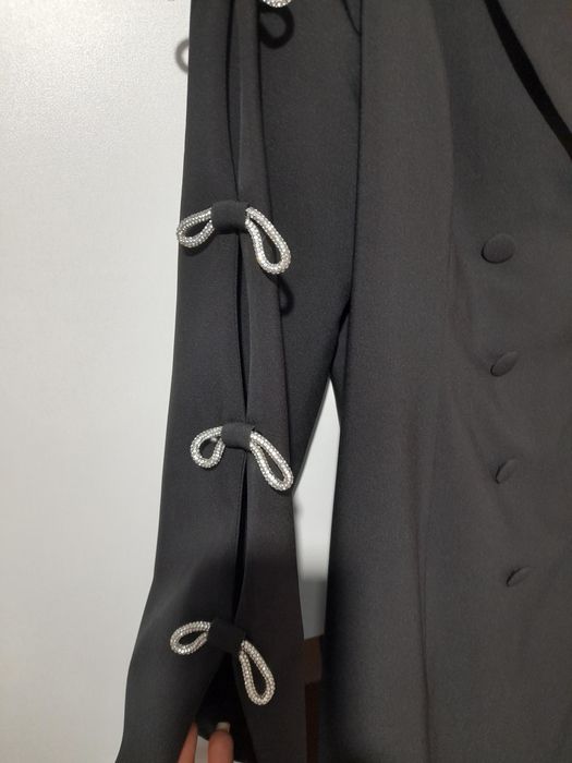 Rochie neagra tip sacou mar 48