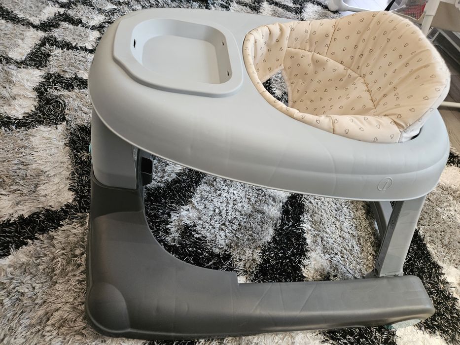 Проходилка Hauck 3 в 1 играчка за бутане