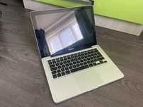 Vand macbook pro 2010  functional