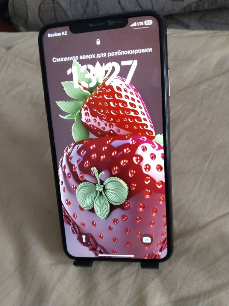 iPhone Xs Max перламутровый золотой