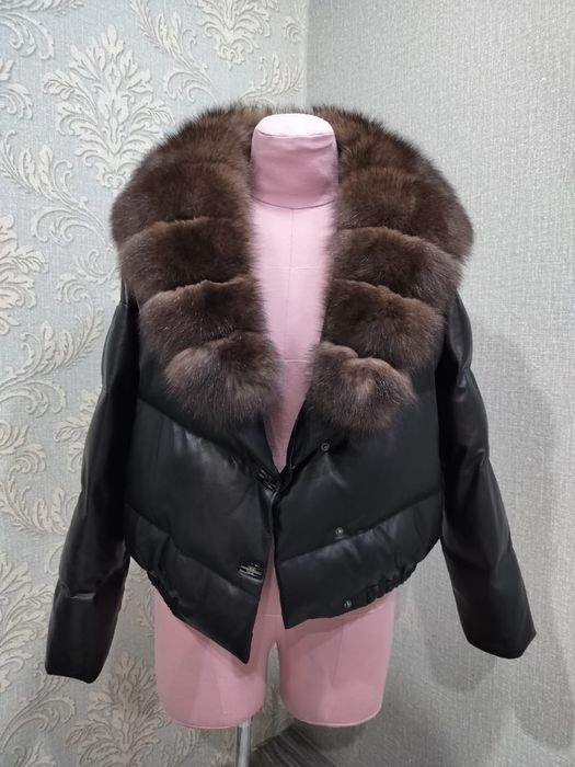 Продам  верхную одежду