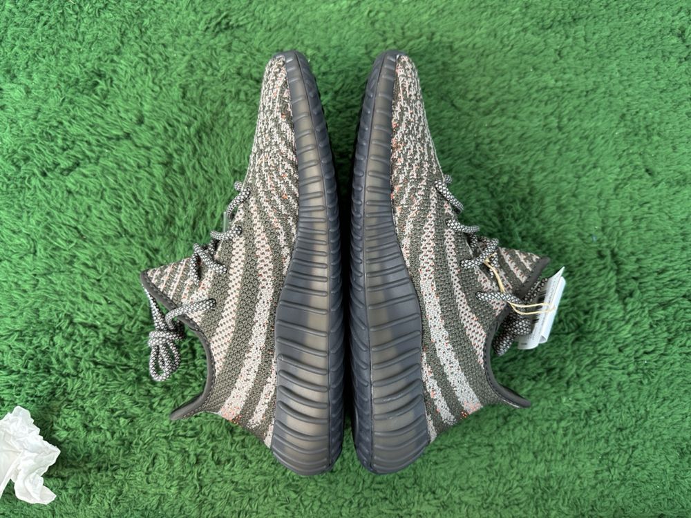 Yeezy Boost 350 V2 Beluga