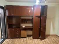 Отдам даром стенку