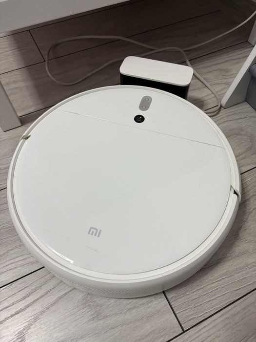 Robot de aspirare Xiaomi Mi Robot Vacuum