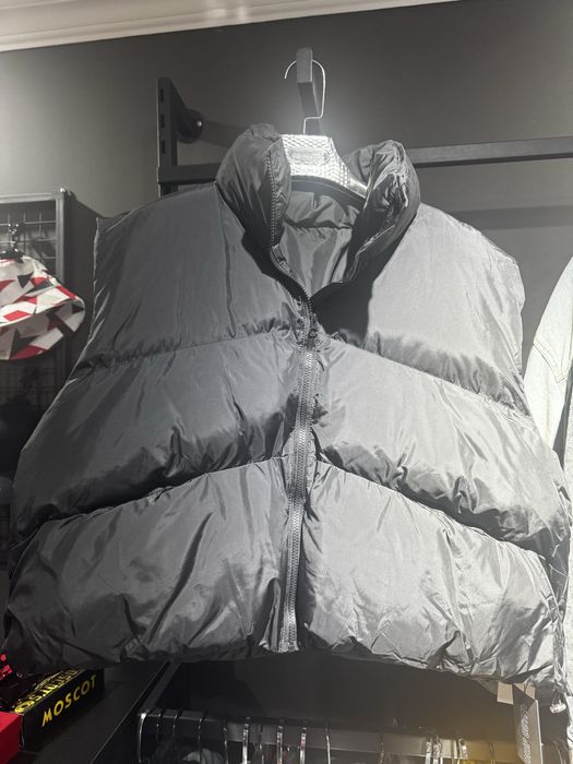 Новые жилетки женские