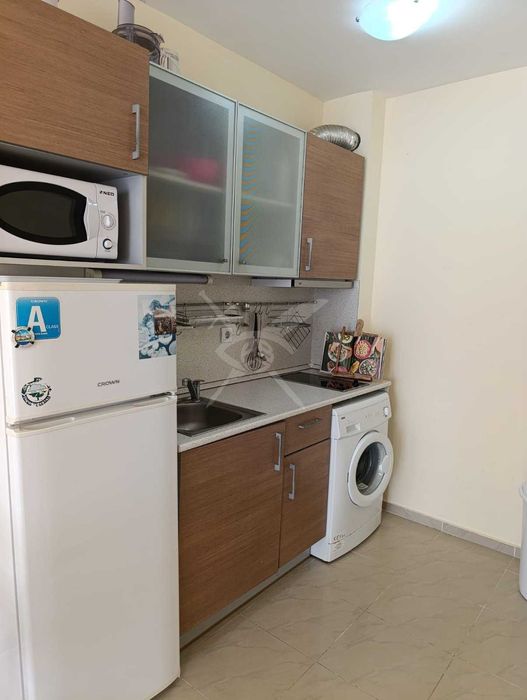 Продава се Двустаен апартамент в к.к. Слънчев бряг - 66 кв.м за 1046 €/кв.м - Снимка #5