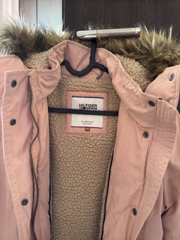Дамска парка/зимно яке Hilfiger