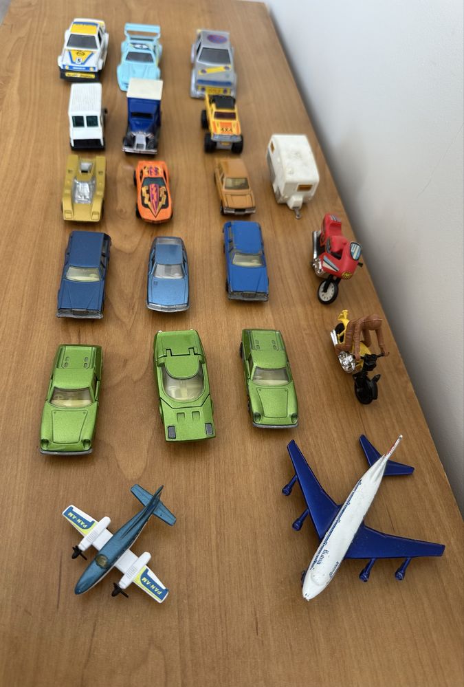 Колекционерски MATCHBOX коли - цени от 5лв.
