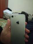 Ayfon ipehone 7 128gb tiniq