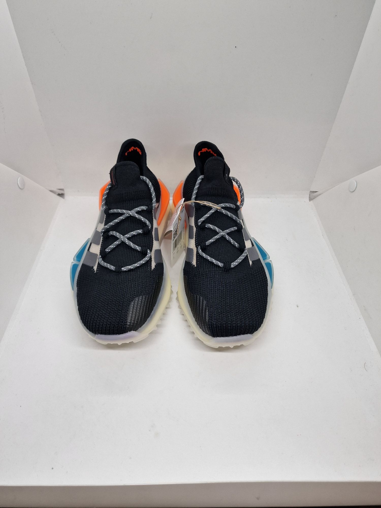 Adidas NMD S1 FZ5706 nr. 39 1/3,40 2/3,41 1/3 fit 1/2 de nr mai mare
