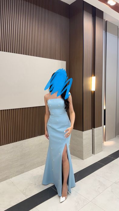 Продаю данные платья, носила всего 1 раз