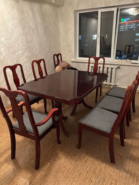 Продам сол со стульями