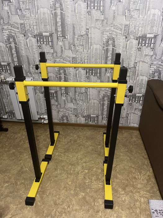 Брусья хайлетсы-паралетс