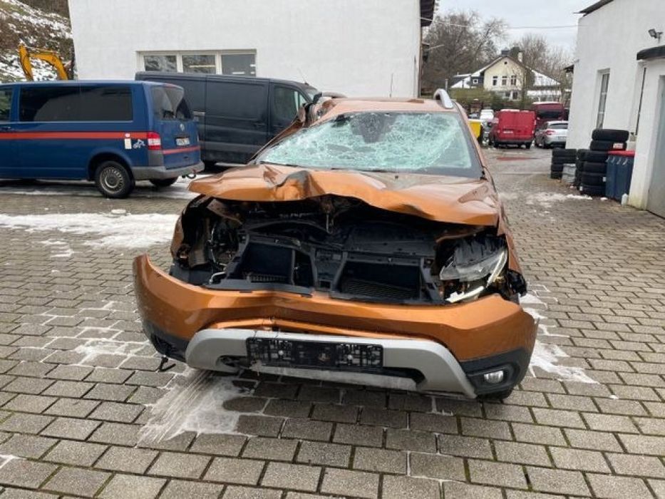 Дачия дъстер 2 2018г 1.2 турбо нави здрави сърбеци на части