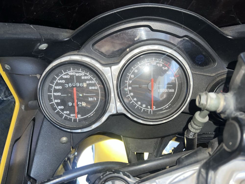 Suzuki RF 600 R
