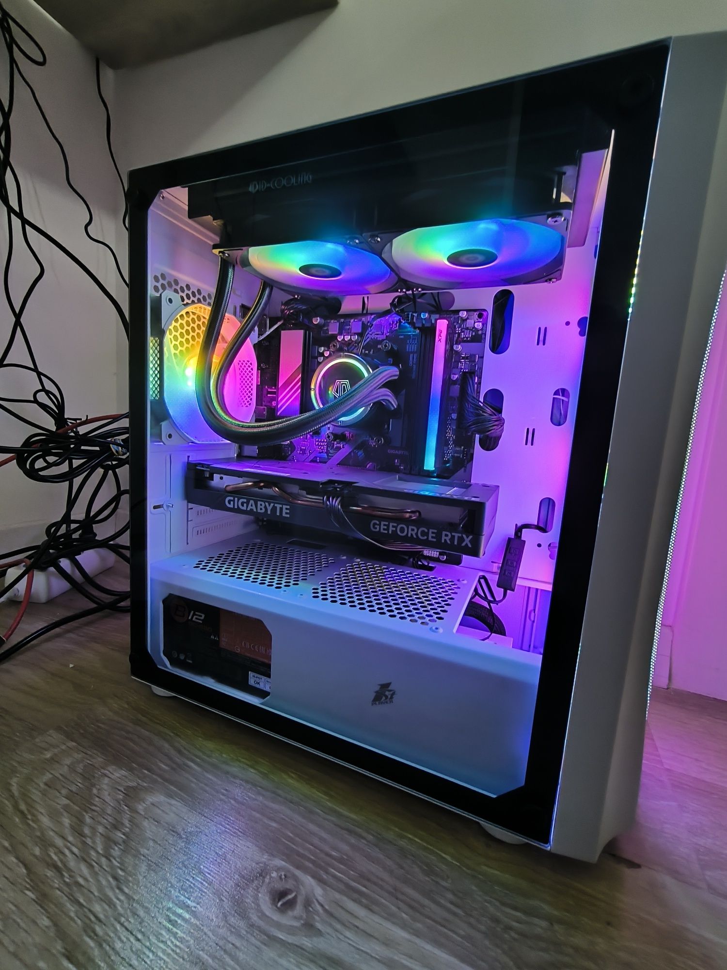 Carcasa PC 1ST player gaming X3M + 4ventilatoare + Fan controler