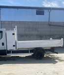 Bena basculabila iveco completa  2015 3,35m  cu 2,1m