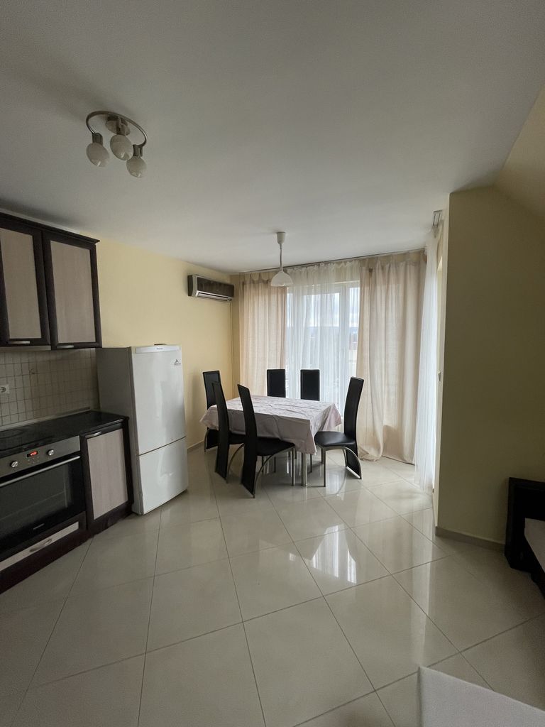 Дава се под наем Двустаен апартамент в Варна, Общината - 60 кв.м за 448.8 € - Снимка #2