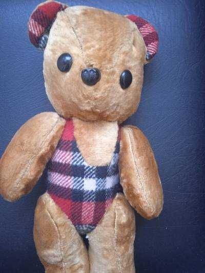 Стара колекционерска играчка мече от 70-те години