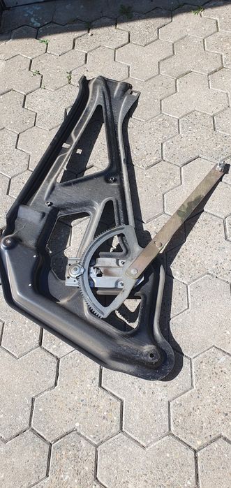 Cremaliera ușa stanga, mâner ușa, geam ușa stanga, opritor Mercedes,LT