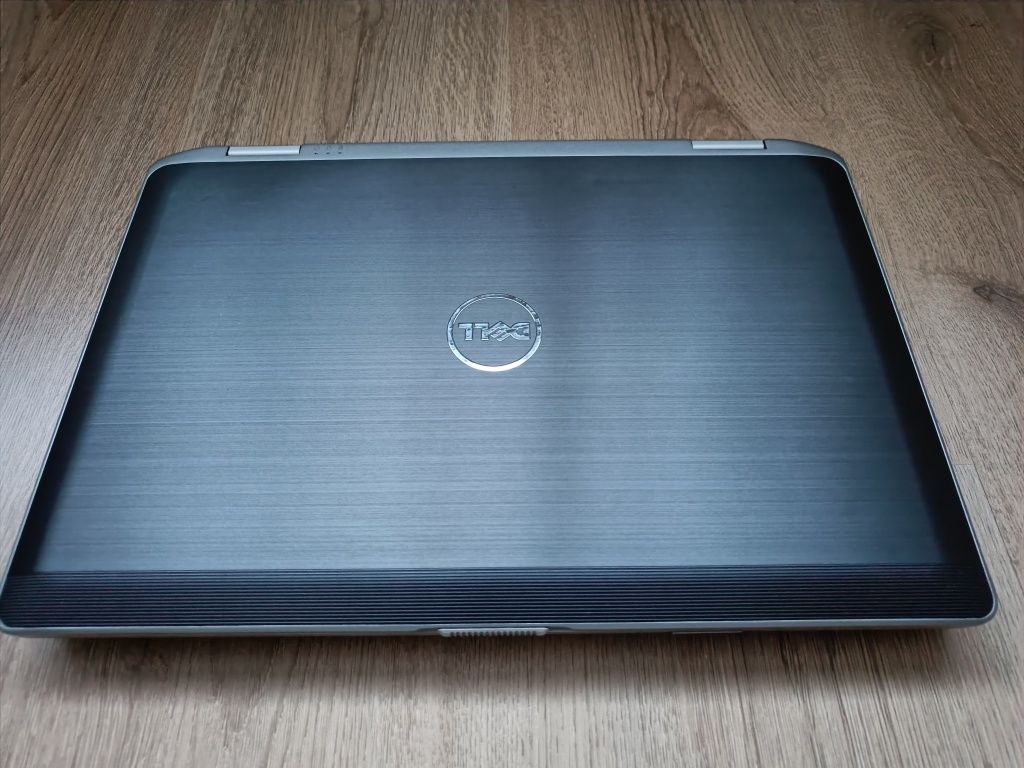 Лаптоп DELL Latitude E6430