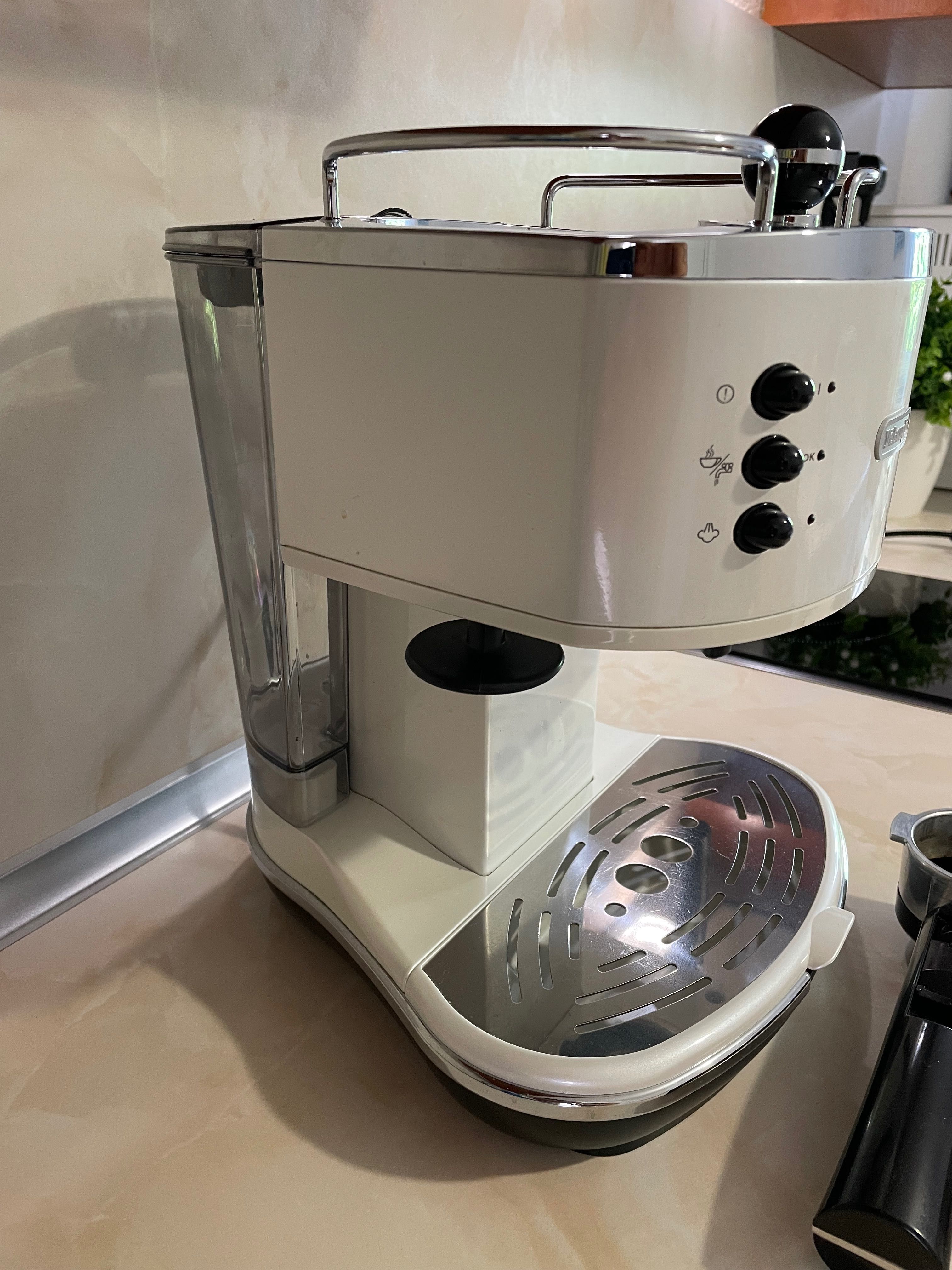кафемашина Delonghi