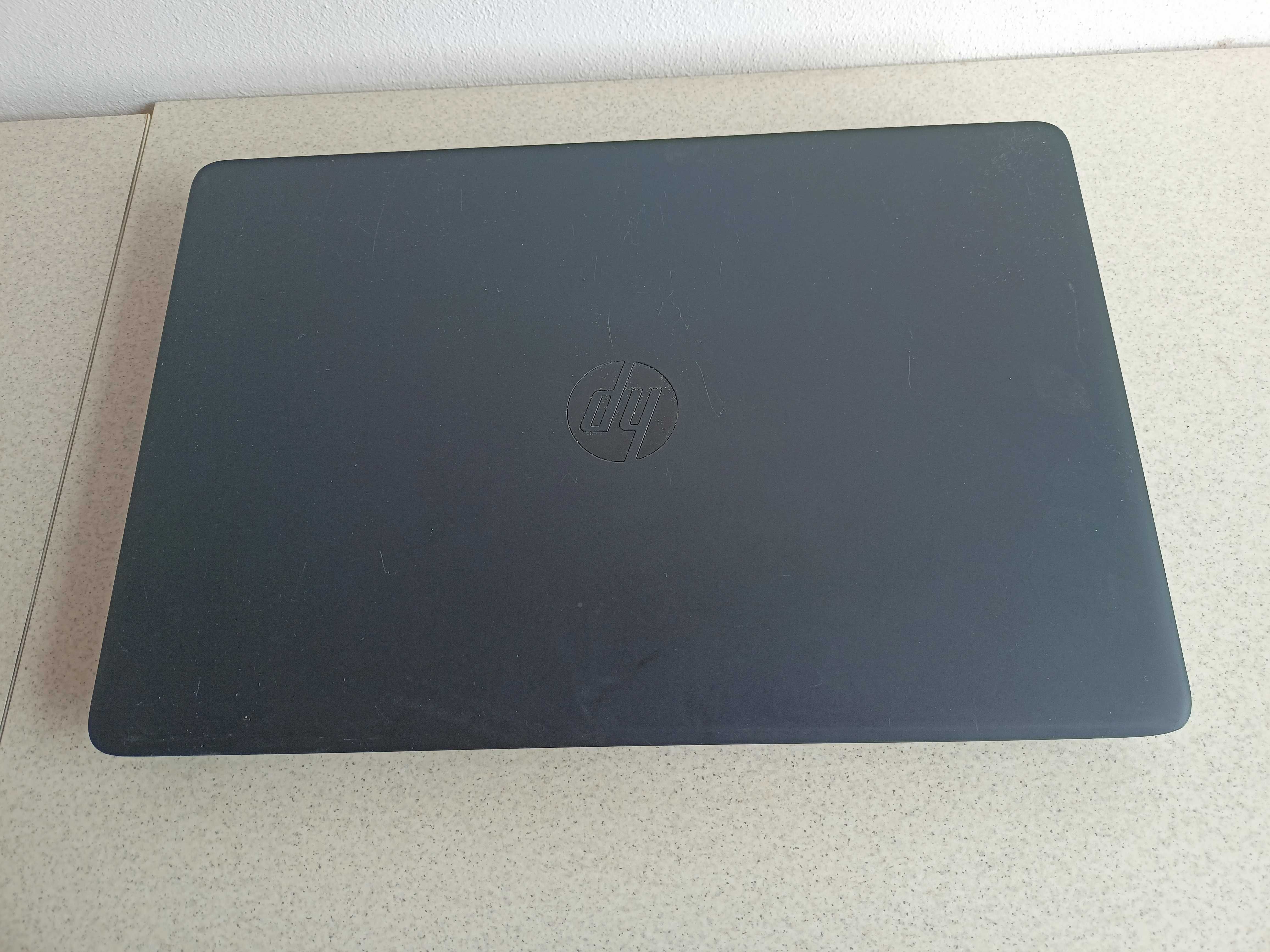 Laptop HP 450-G2 display 15,6 proc i3-3120m ram 8gb SSd240
