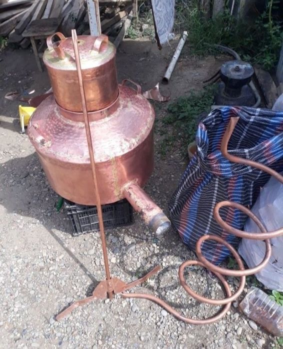 Vând cazan de făcut tuica de 125litri