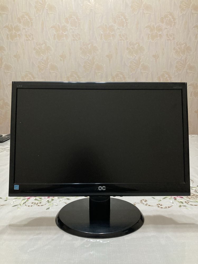 LCD Monitor AOC e950Swn 60Гц 1,5А