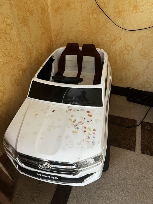 Продам детскую машину