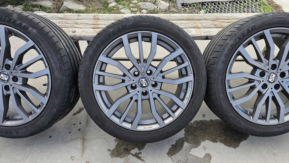 Jante Aliaj BMW  18  + Cauciucuri vara 235/45/18