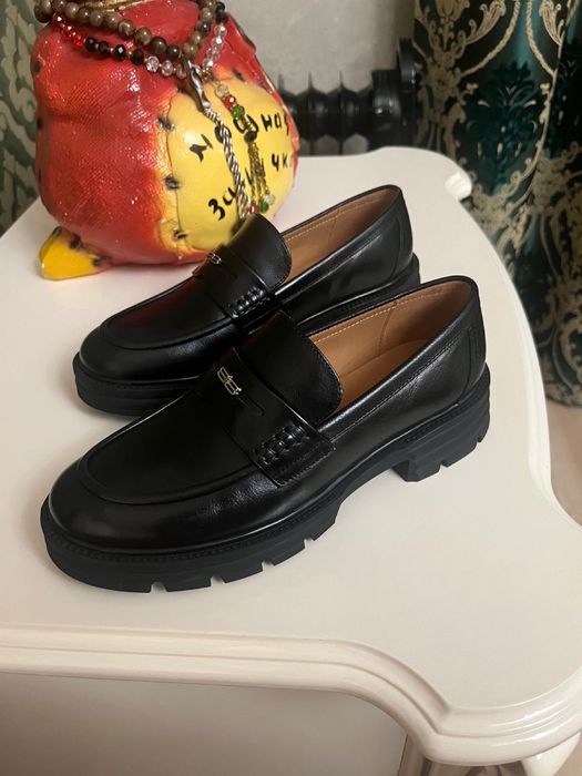 Лофер кожанный б/у