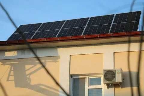 Quyosh elektr stansiyasi. Quyosh panellar. Солнечные панели.