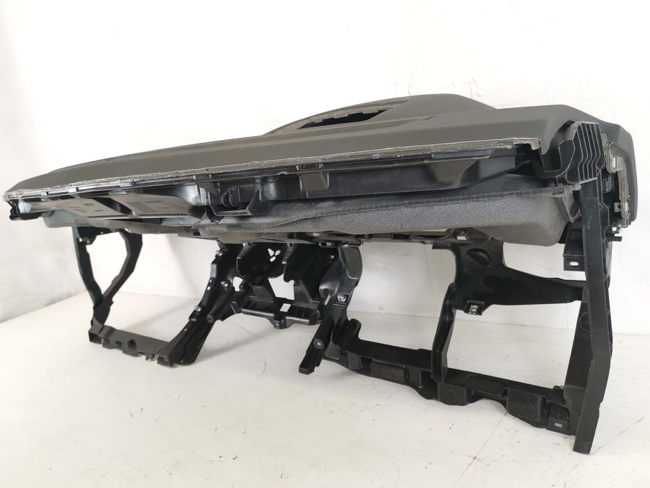 Арматурно табло Фолксваген / Volkswagen Tiguan 2 AD1 Оригинално, в доб