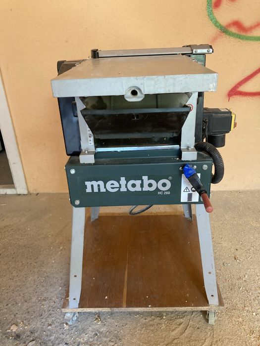 Masina rindeluit si degrosat Metabo hc 260