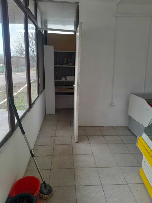 Продава се Магазин в с. Бяло поле, Област Стара Загора - 28 кв.м за 137 €/кв.м - Снимка #9