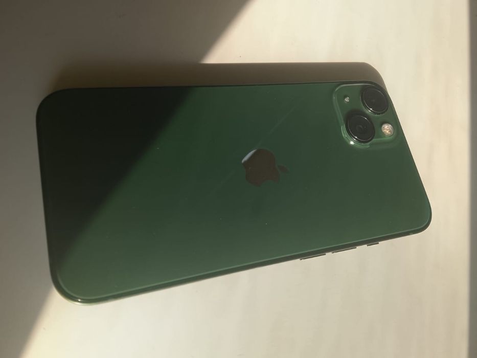 Продам или обмен айфон 13